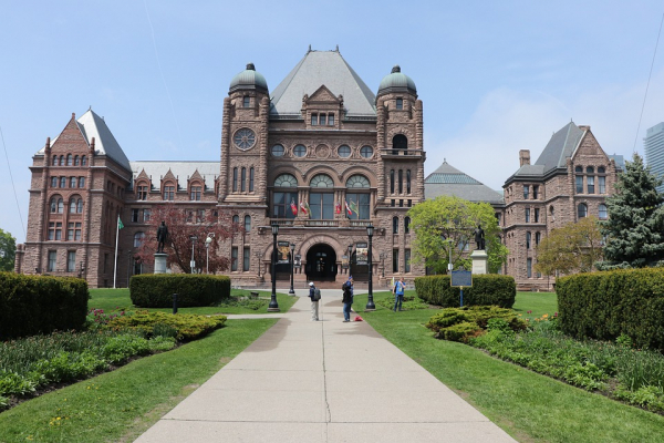 Student Blog:  Understanding policy shifts - the case of climate policy in Ontario 
